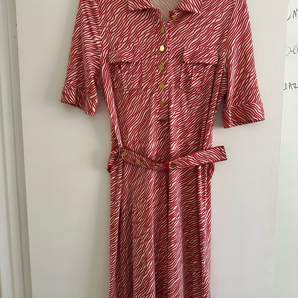 Tory Burch red/white zebra midiDress with Notched Collar and gold hardware
